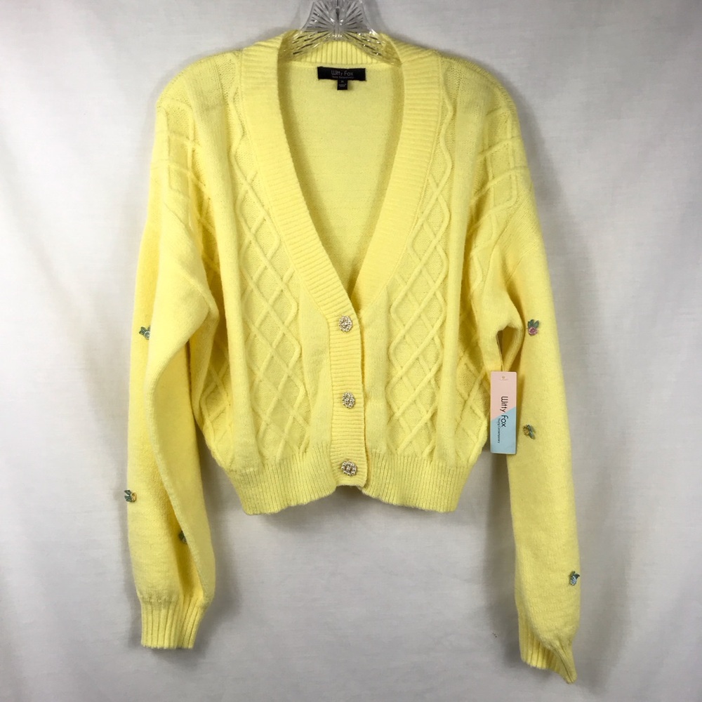 WITTY FOX Cardiganan Sweater w/Flower Sleeves and Pearl Buttons XL